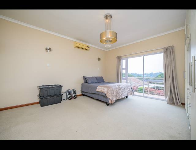 2 BEDROOM FLAT TO LET IN WESTVILLE